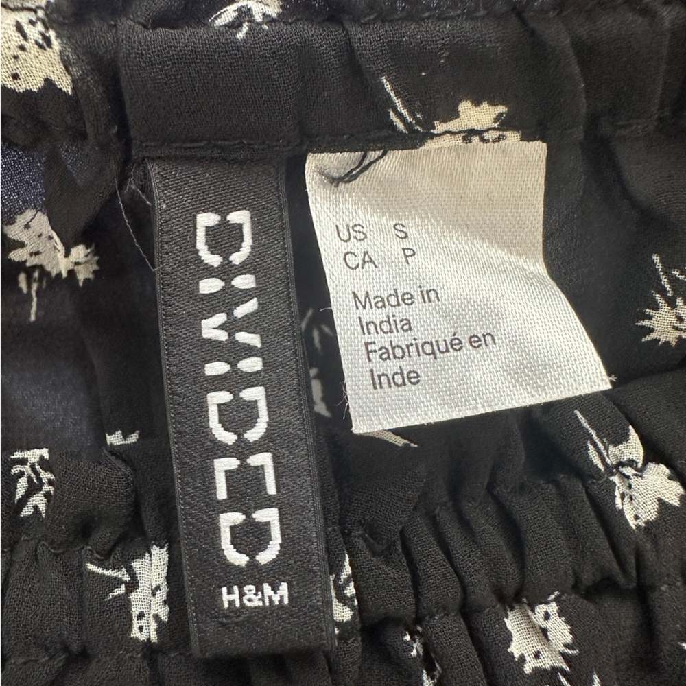 H&M Divided Black Floral Ruffle Long Sleeve Crop Top Festival Outfit |Size S - Picture 12 of 12